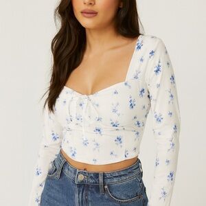 Wild Fable Floral Print Crop Top - White and Blue